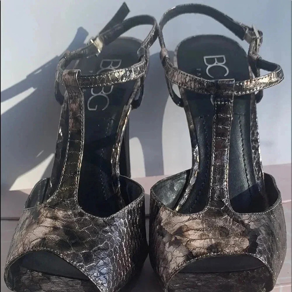 BCBG Silver Metallic Sandals - Picture 8 of 8